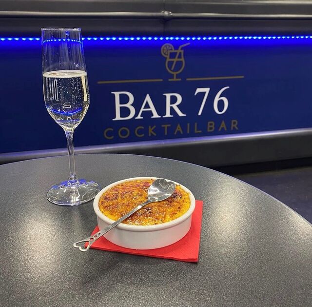Crema catalana, un classico intramontabile! Sapevi che si abbina benissimo con un flute di prosecco??