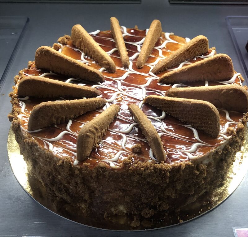 Lotuskový dort, obj.č. 317, 1500g - 12 porcí, CENA 980,-