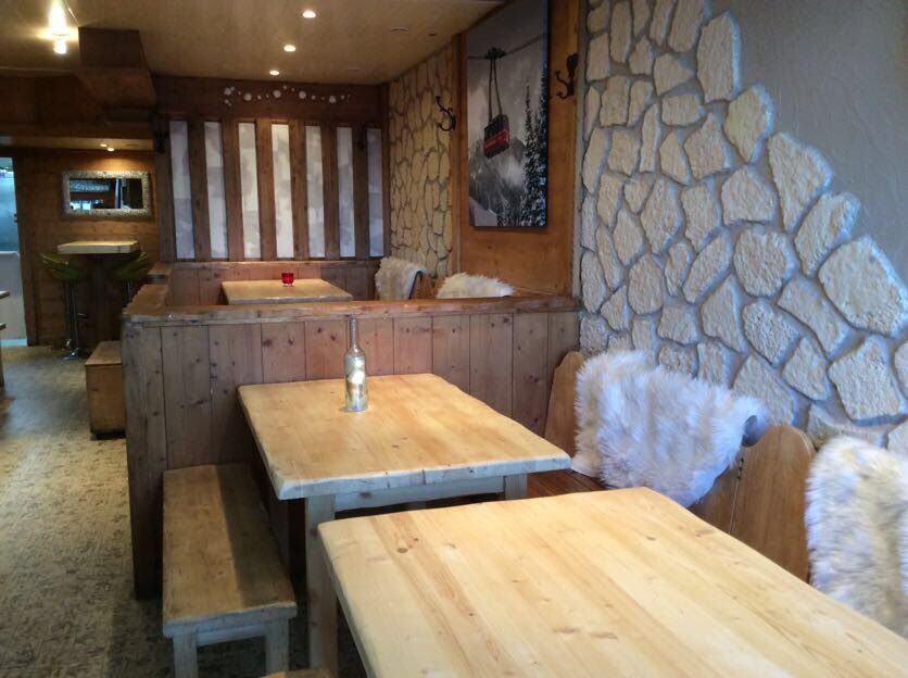 Intérieur du restaurant Demoiselle de Saix - Samoëns