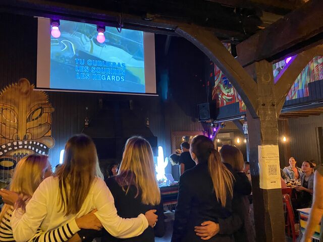 Tous les vendredis=Karaoké