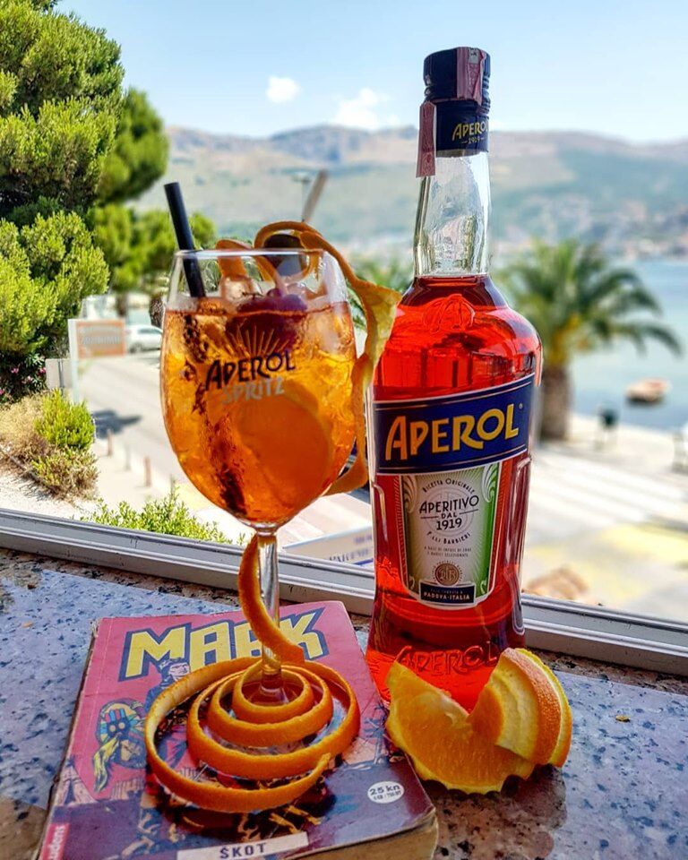 It's Aperol Spritz time! Every Saturday in yours favourite bar in Stobreč - Aperol Spritz only 20,00 kn!
