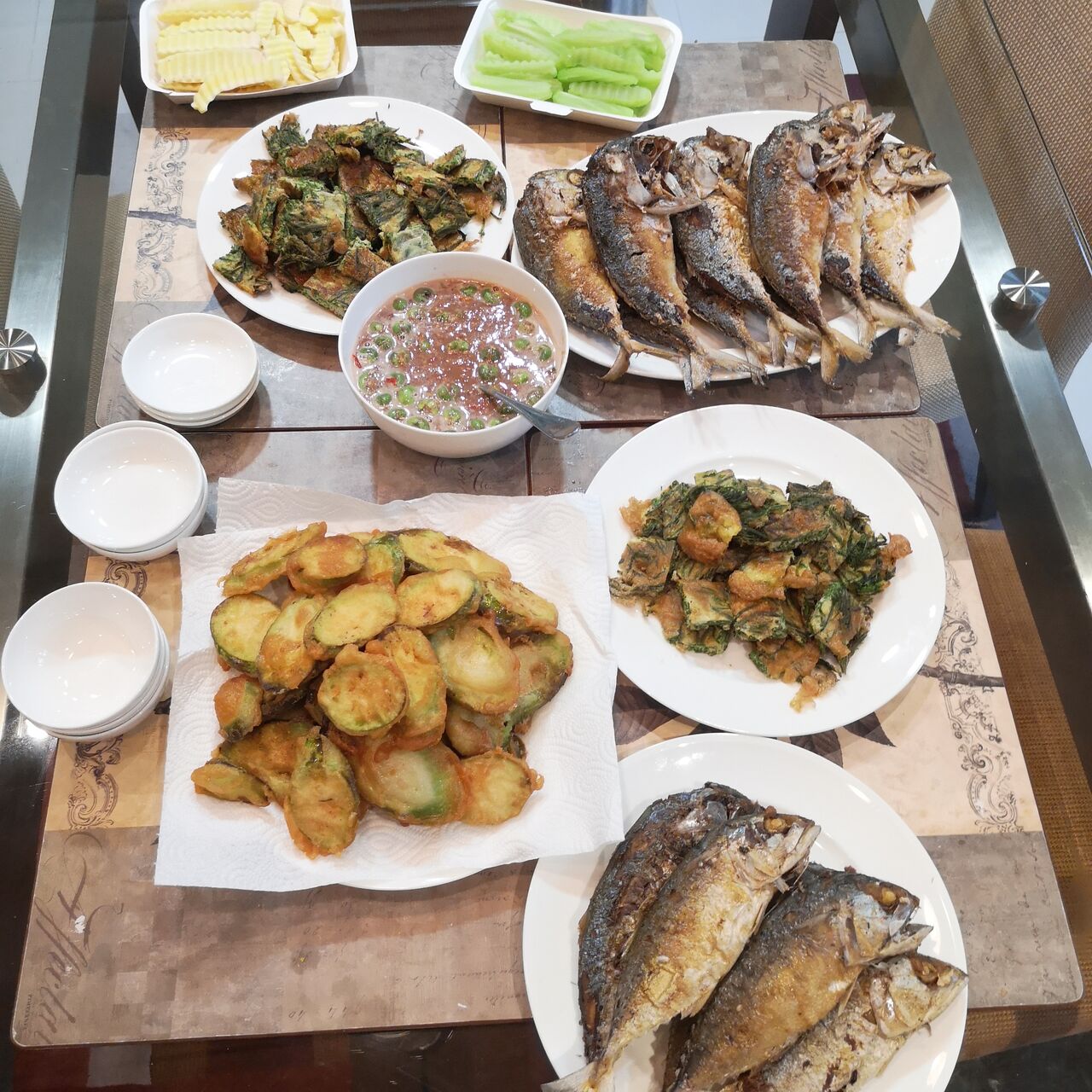 Plat typique de Chiang Mai
Namprik kapi...
