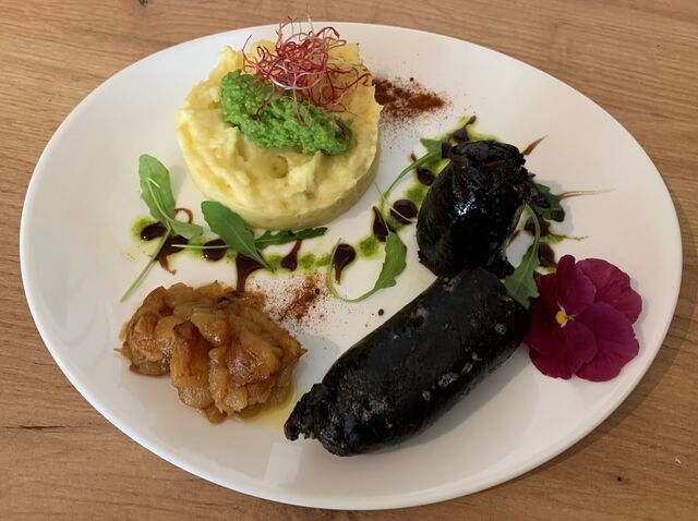 L'Odysée d'Aphtonite (Boudin noir aux pommes caramélisées)