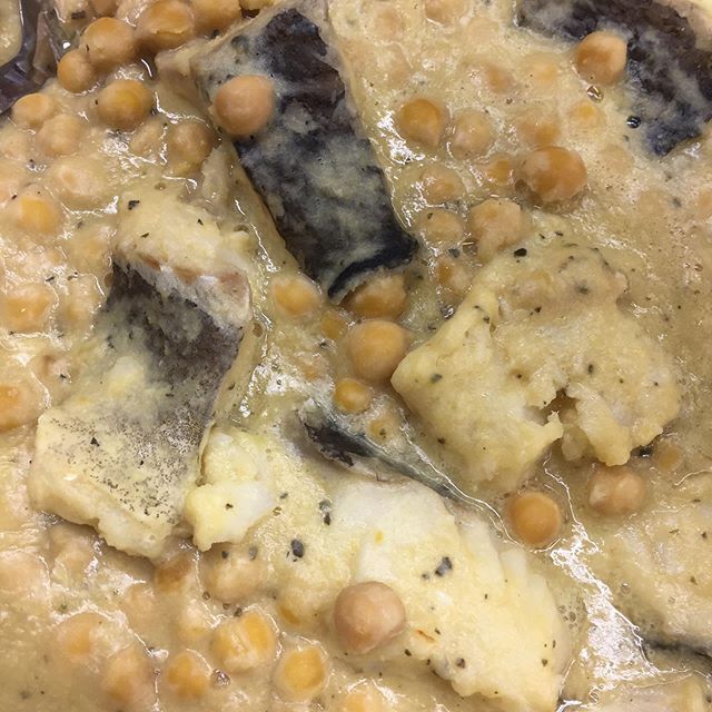 filetti di baccalà con crema ai ceci