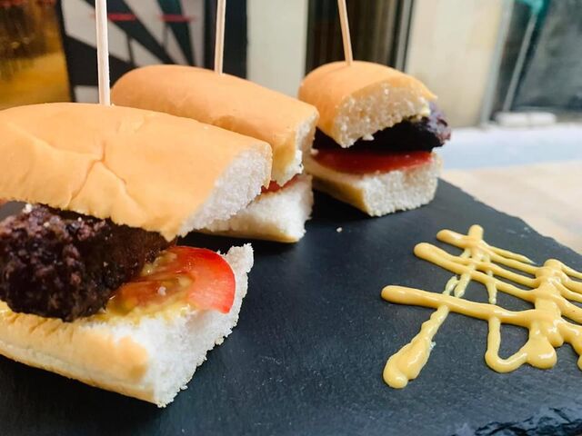 Tapas con mici