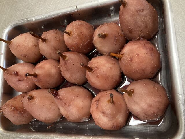 Préparation poire ? au vin