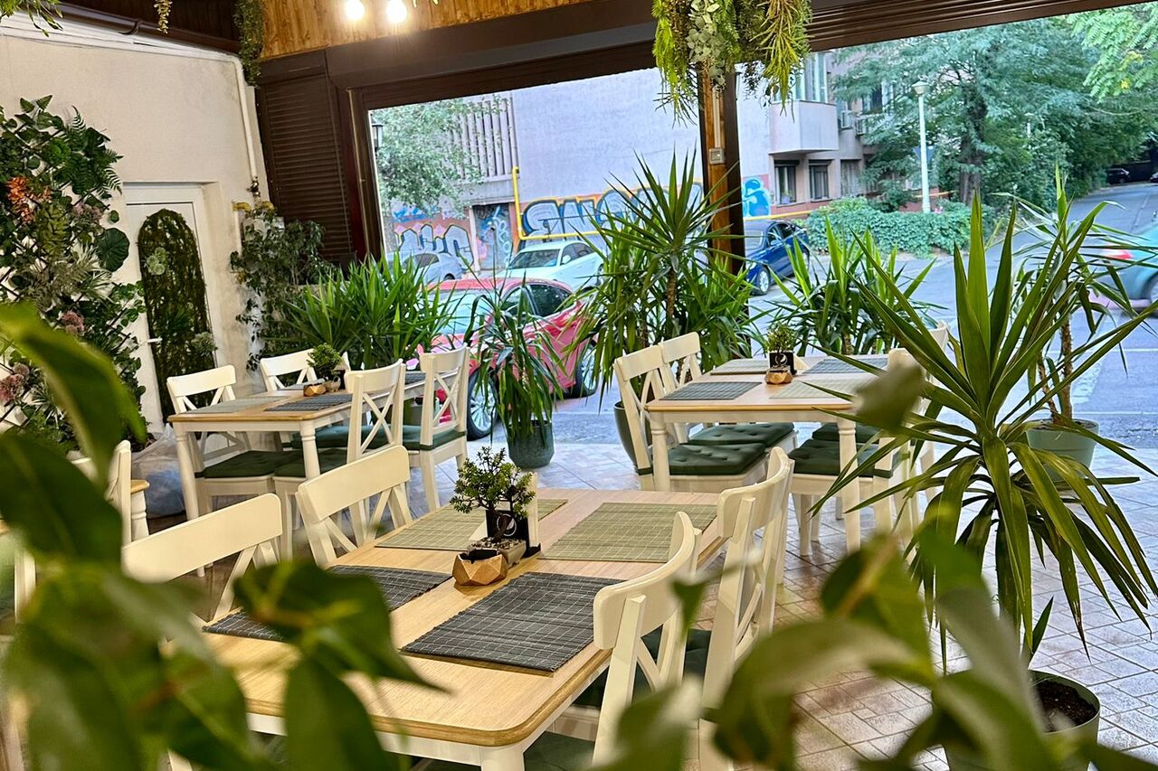 Vă așteptăm, cu bucurie!