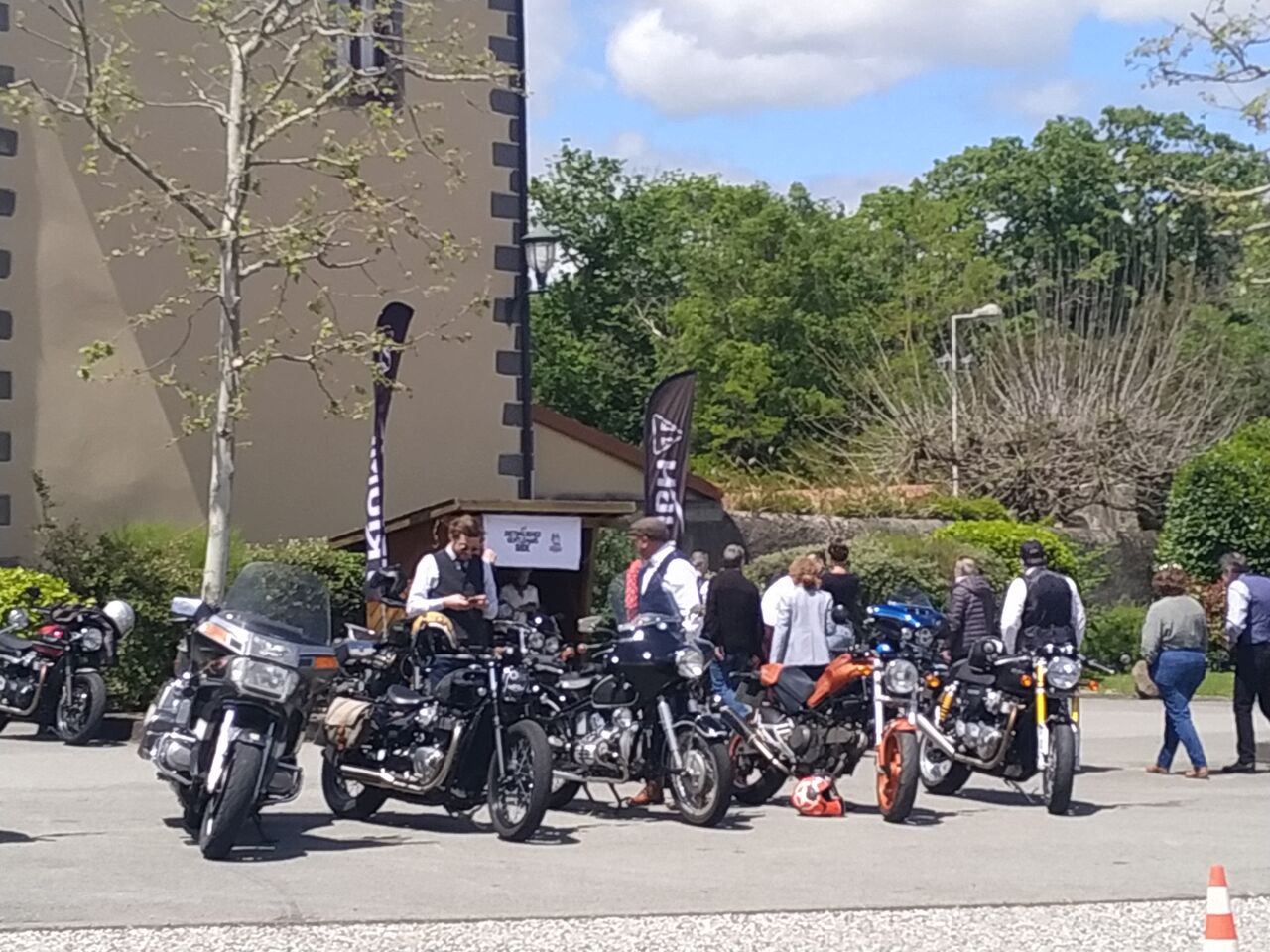 Rassemblement de moto à Varennes-sur-Morge