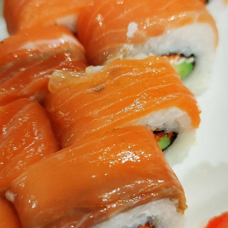 Філадельфія з лососем - просто дуже смачно))