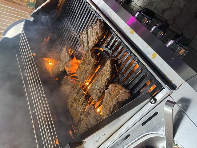 Spareribs frisch vom Grill