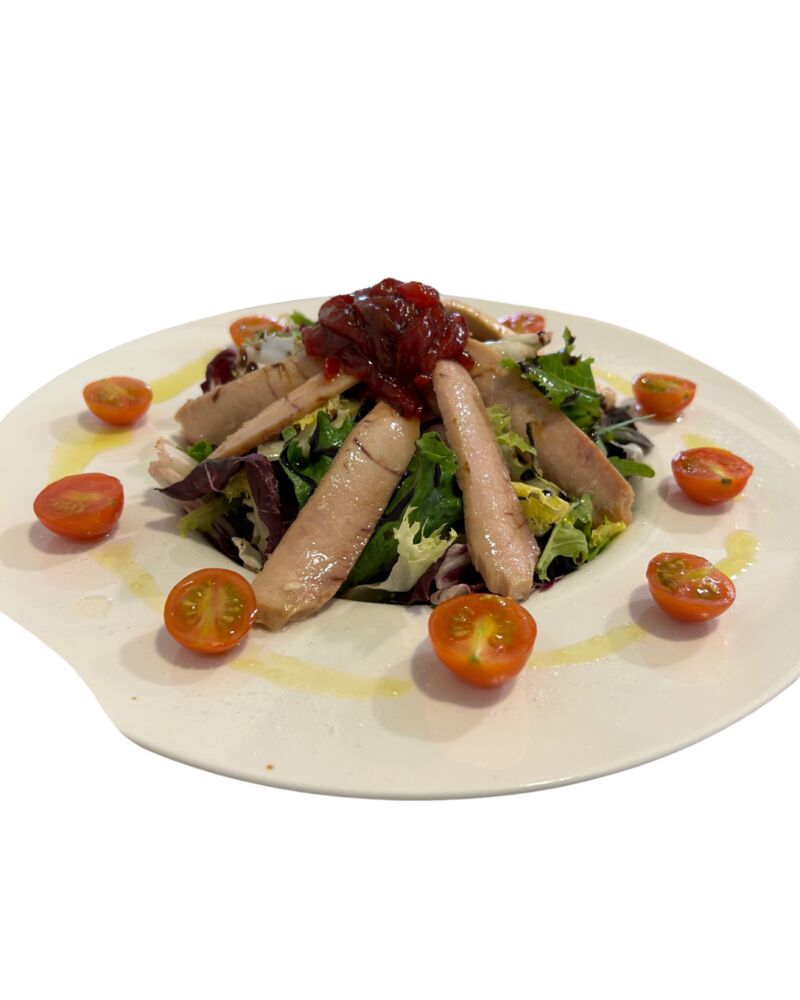 Ensalada de ventresca con pimiento confitado 