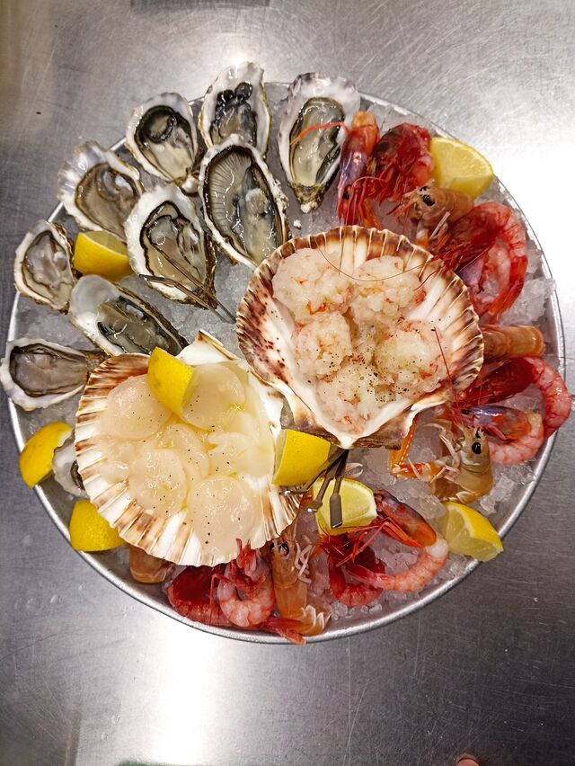 PLATEAU MEDITERRANEO CON GAMBERI ROSSI