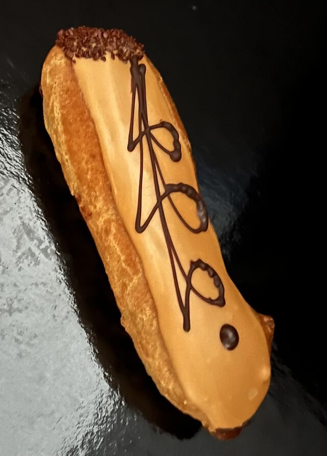 Éclair café 