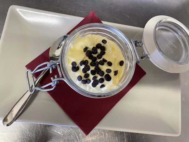 Crema di mascarpone e gocce di cioccolata