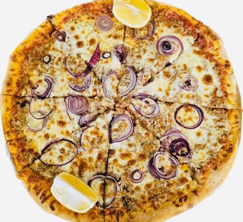 Pizza tonno e cipola