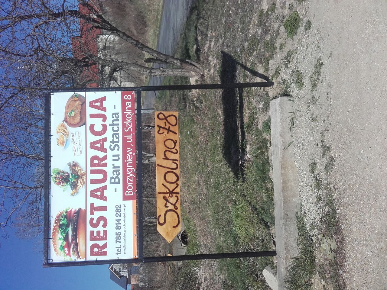 Wjazd do Baru i Stacha