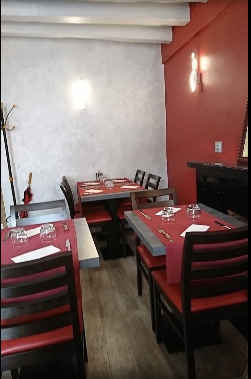 Notre petite salle de restaurant