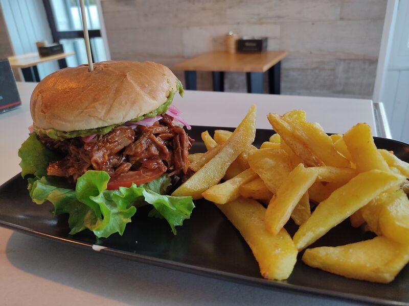 Hamburguesa Pulled pork