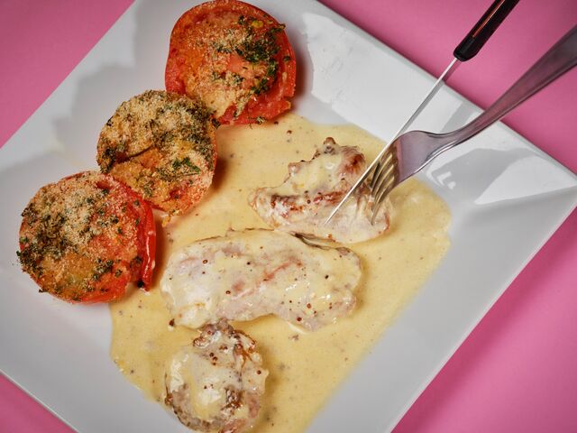 Araignée de porc et tomates provençales