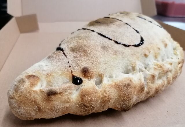 La Calzone