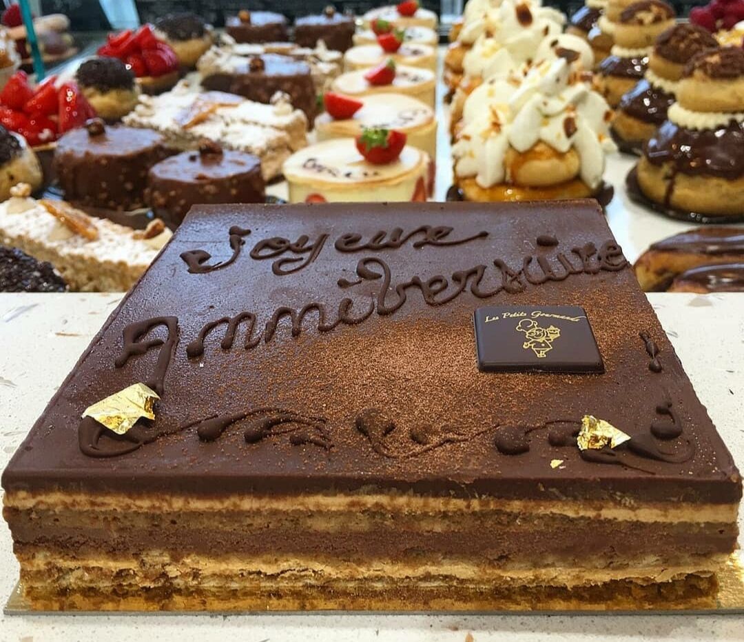 Le traditionnel opéra avec sa pointe de café