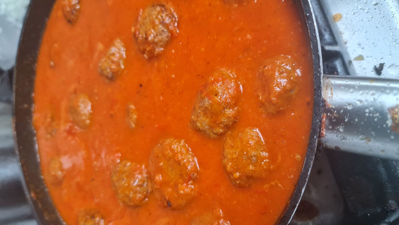 Albondigas con tomate 