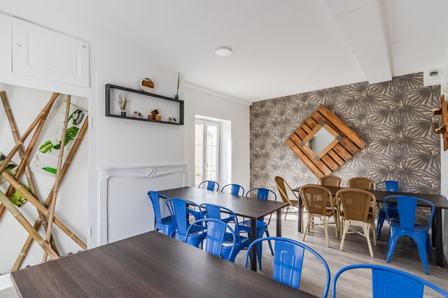 Salle de réception (18 pers. maxi.) pour des évènements