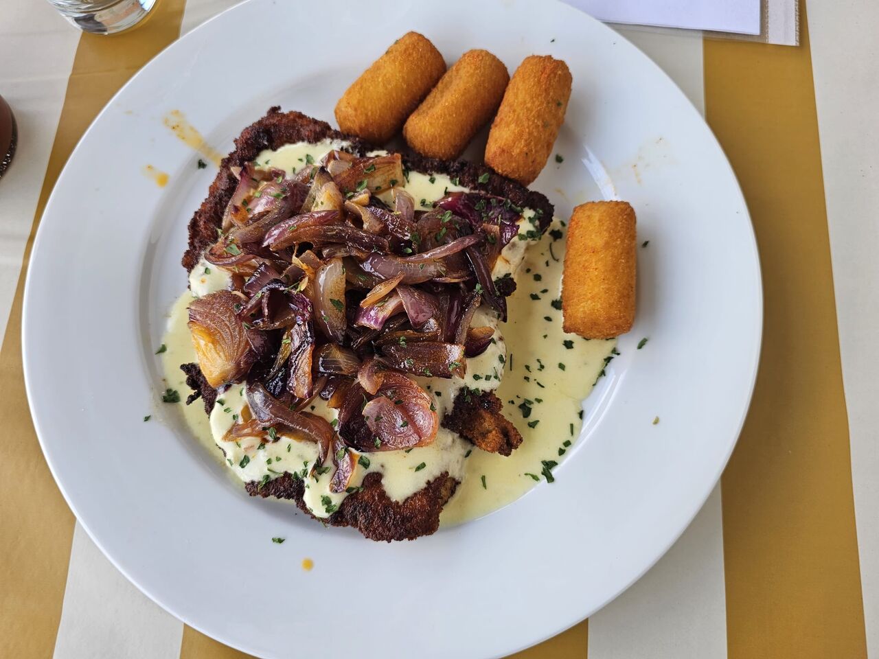 TSV Schnitzelhaus Pfungstadt Pfungstadt Deutsche Küche in meiner Nähe Jetzt reservieren