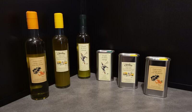 huile d'olive extra, Citrolive et huile à la mandarine 50cl btl et bidon=14€ l'huile d'olive / 22€ Citrolive et mandarine