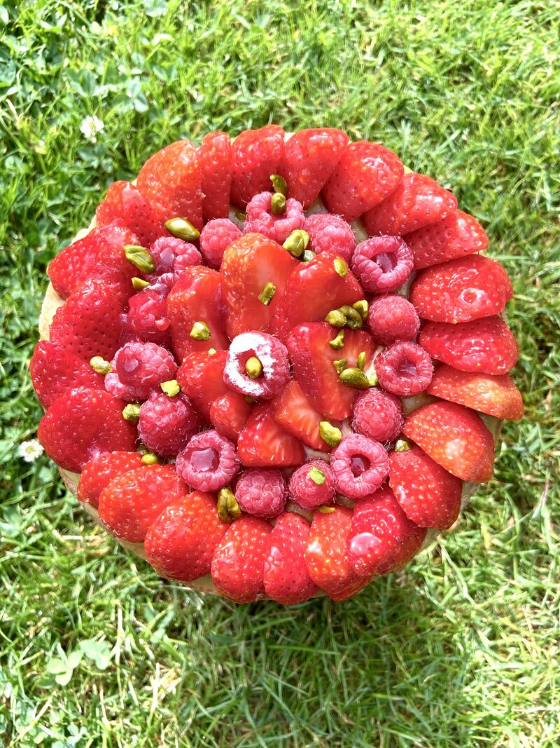 Tarte Crème pistache fruits rouge