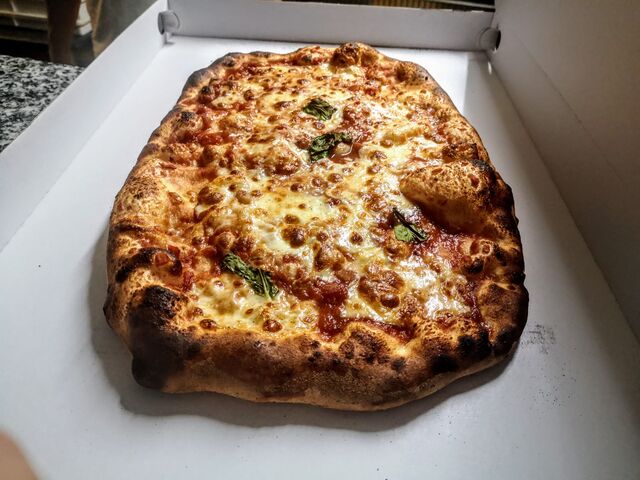 Pizzeria_il_peperoncino_teglia_romana0011