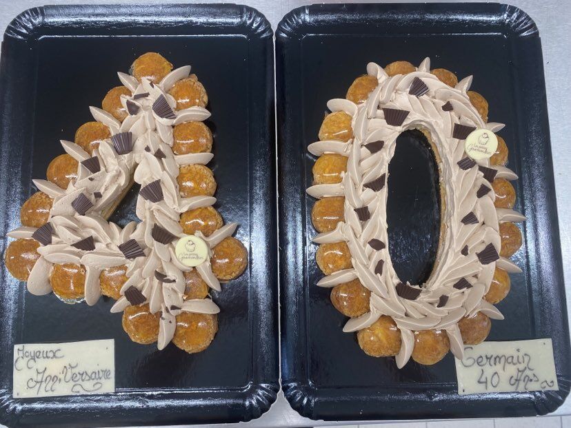 Number cake Saint honoré chocolat / Vanille 