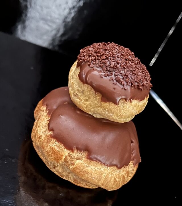 Religieuse au chocolat 