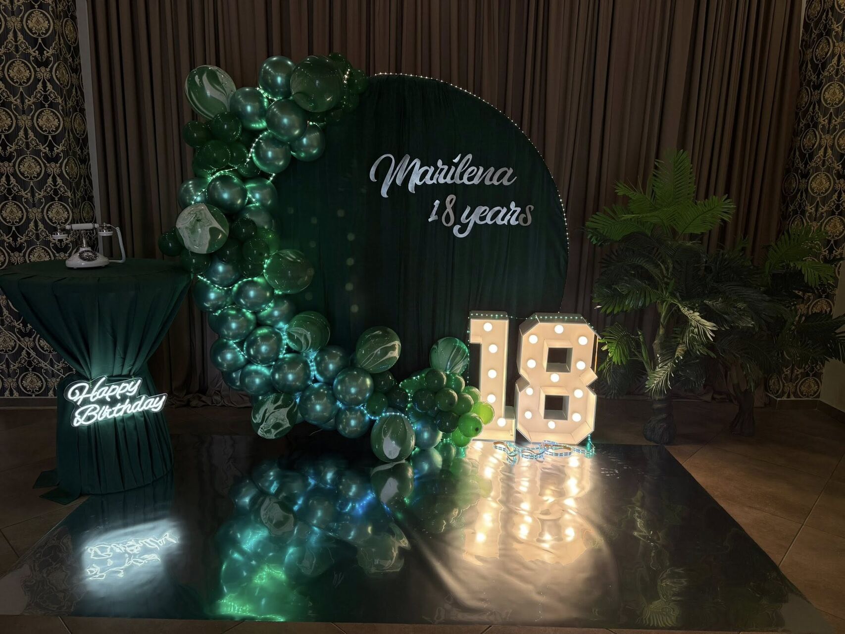 Sărbătorește-ți majoratul la Romantique Palace!