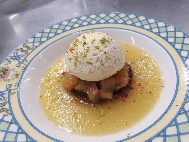 Cheesecake coulis ananas croustillant speculos et compotée d'ananas