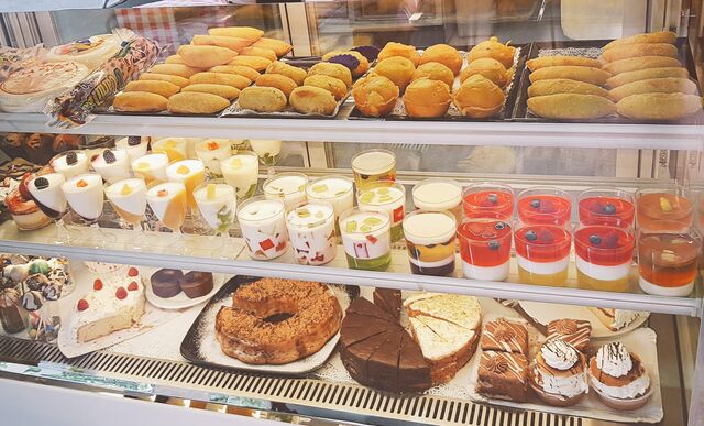 Empanadas Colombianas..Gelatinas 3 leches..Tartas X encargo..