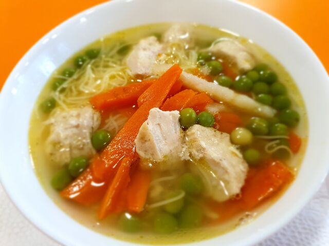 Újháti tyúkhúsleves