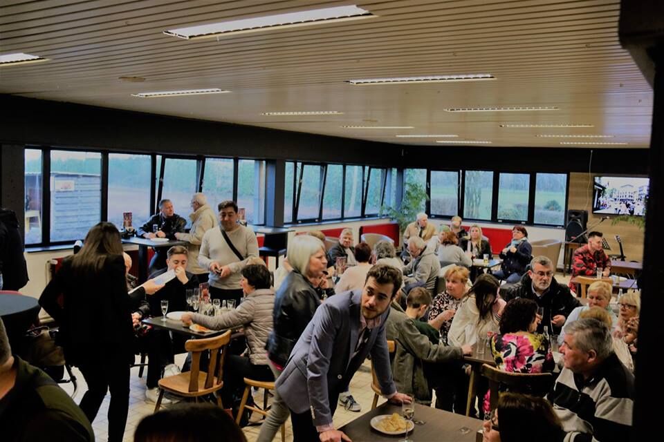 Grand choix de softs et spécialisé en bières 