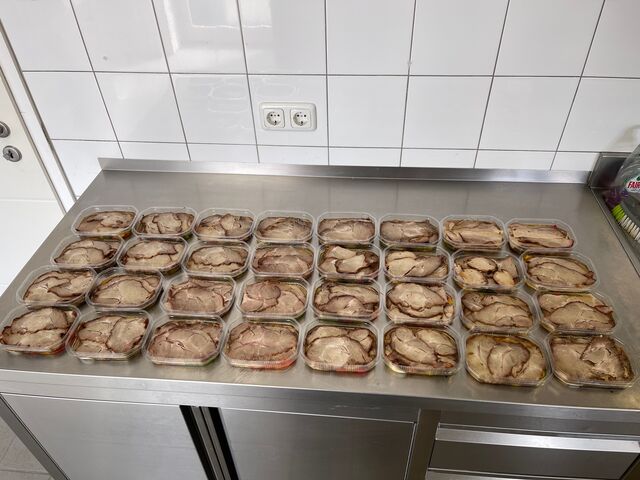 unsere Bratensülze in Zubereitung :-)