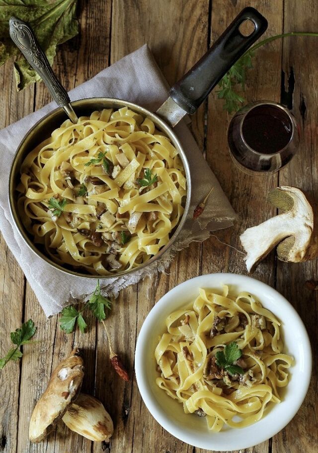 Tagliatelle ai funghi porcini 