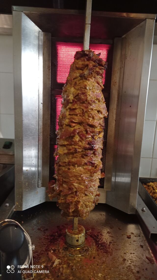 Kébab maison : à l'agneau ou a la poitrine de veau 