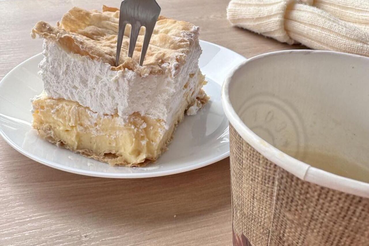 Výborné sladké dezerty, výborná kvalitná káva