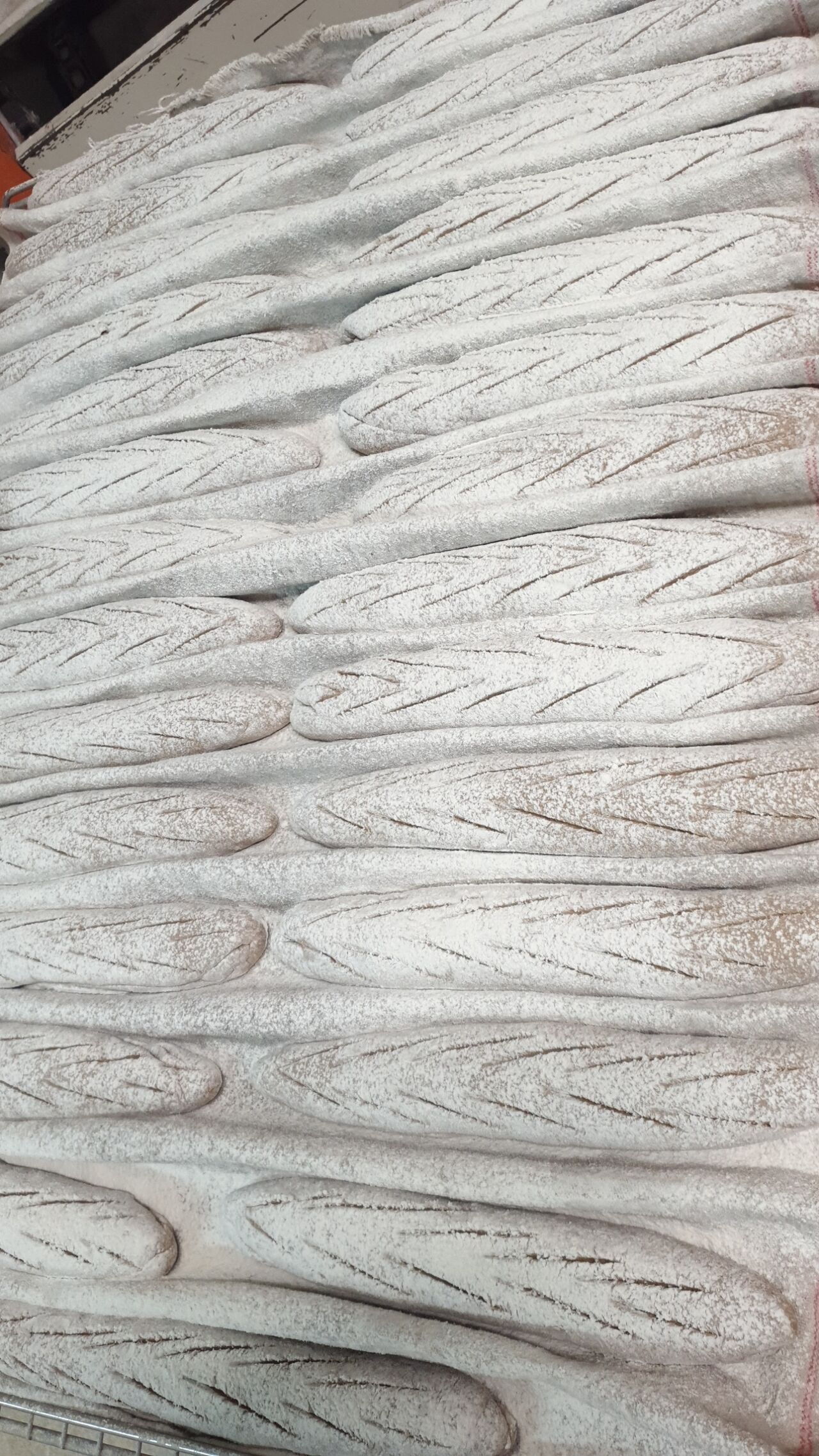 Venez chercher votre pain au Seigle Moelleux ! hmm