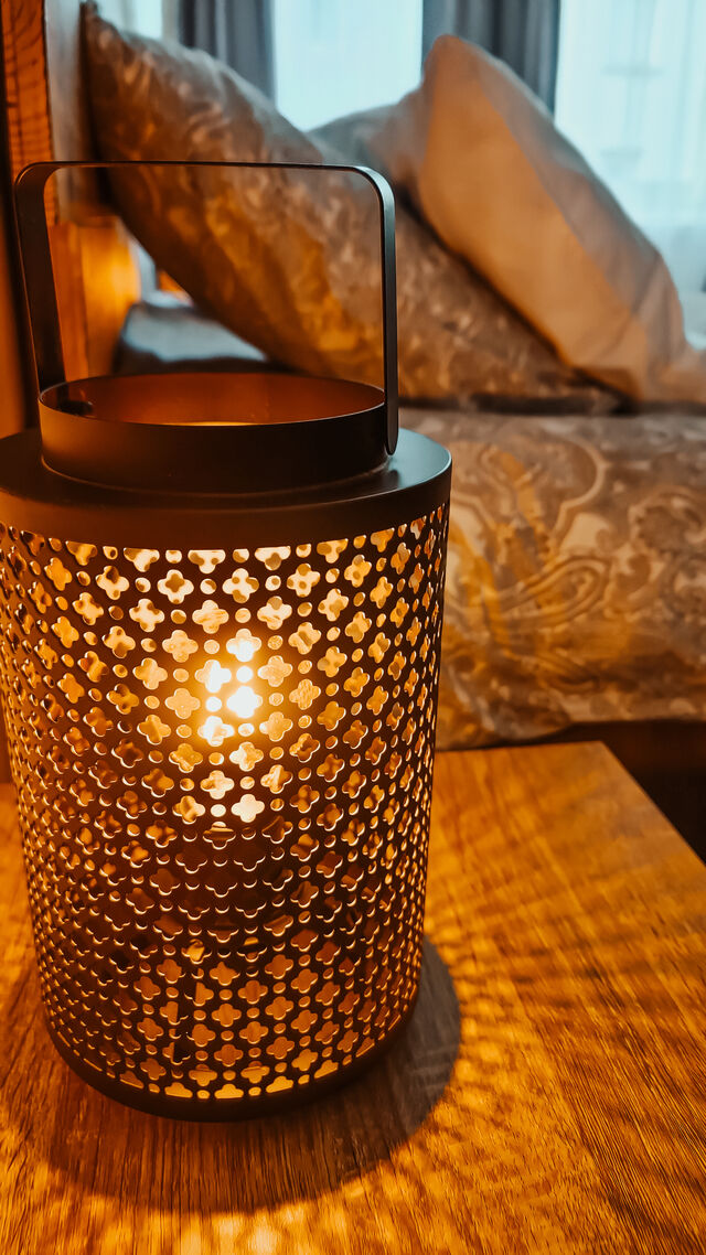 lampe dans la chambre