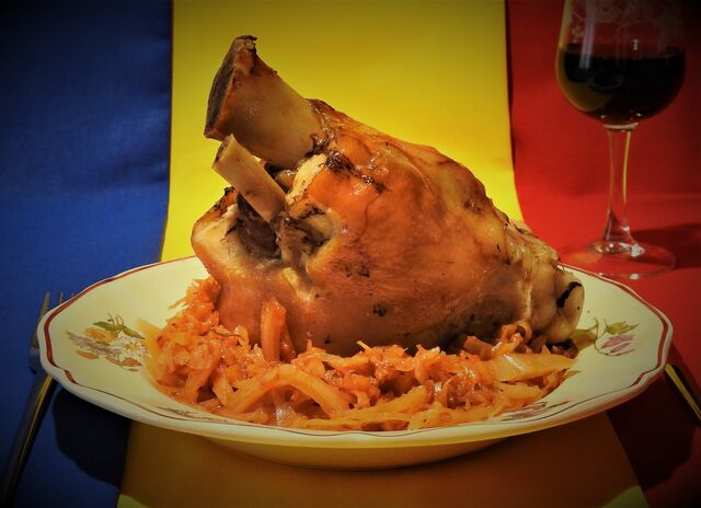 Ciolan pe varza 14,00 €Jarret avec chou