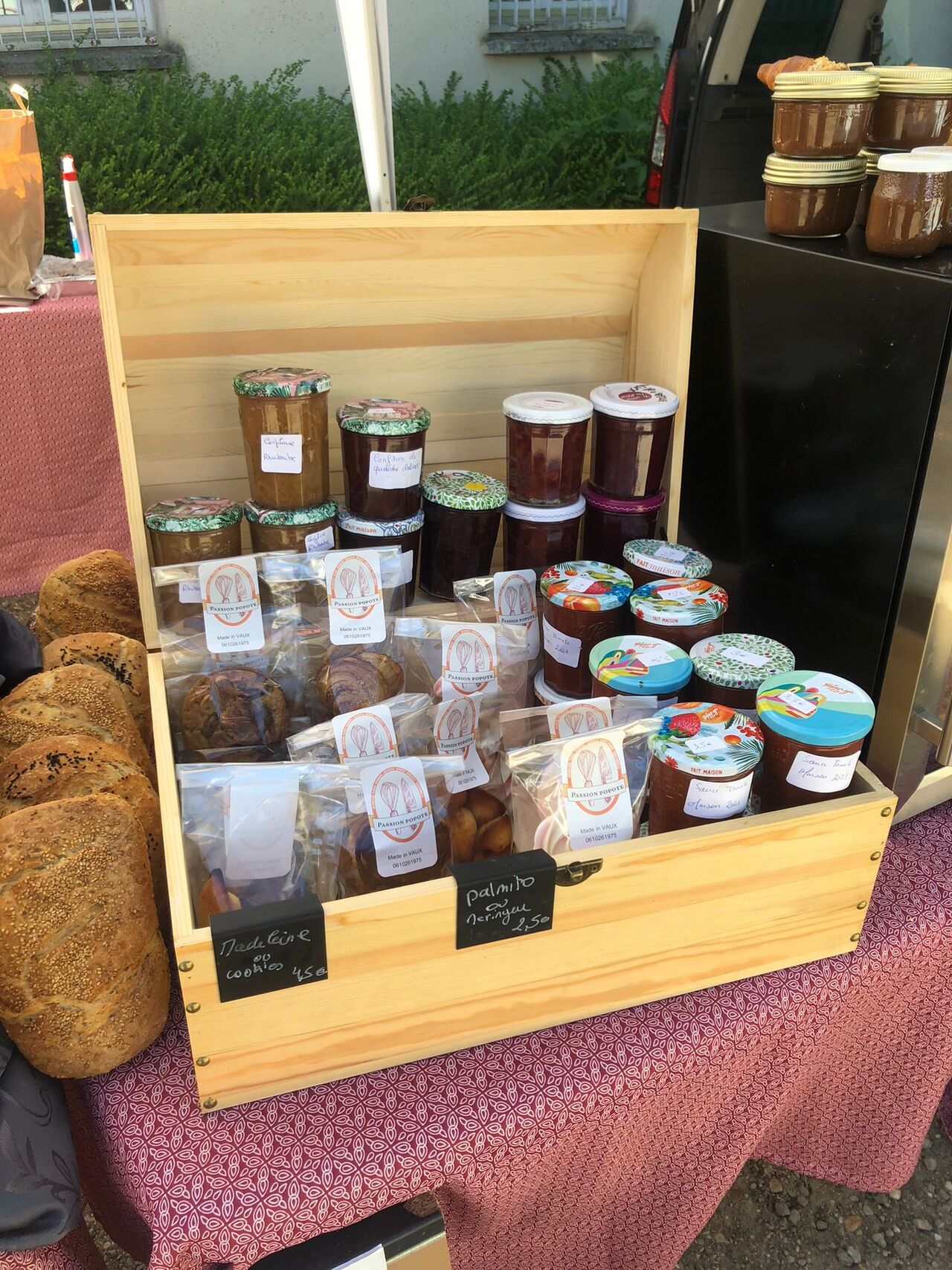 nos biscuits - confitures et sauce tomates
