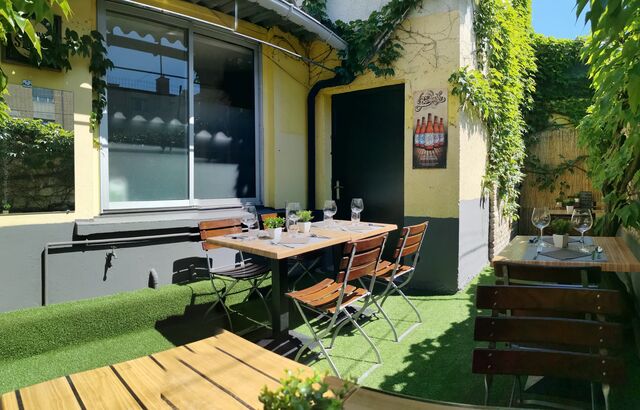 Terrasse intérieure.