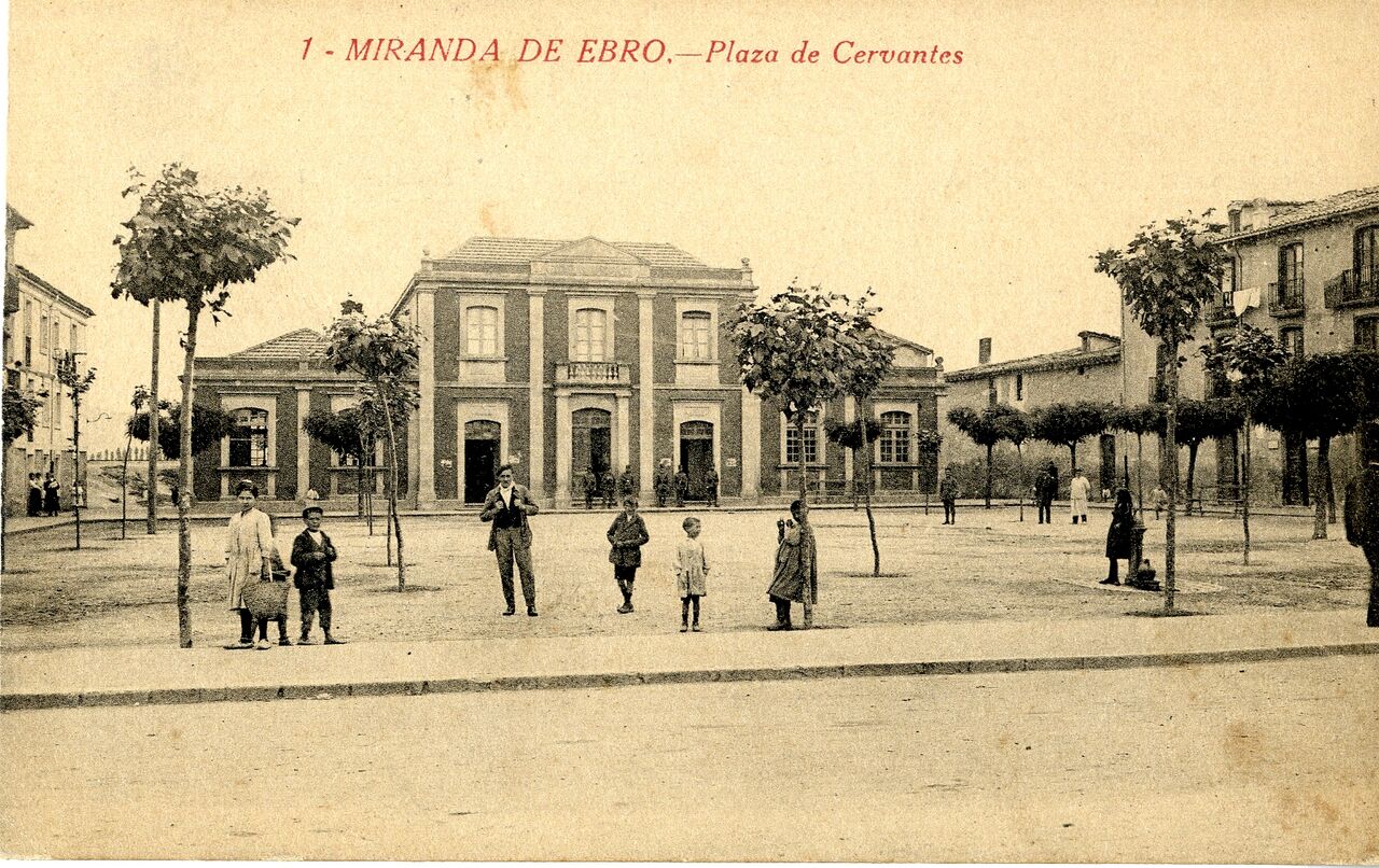 Plaza de Cervantes