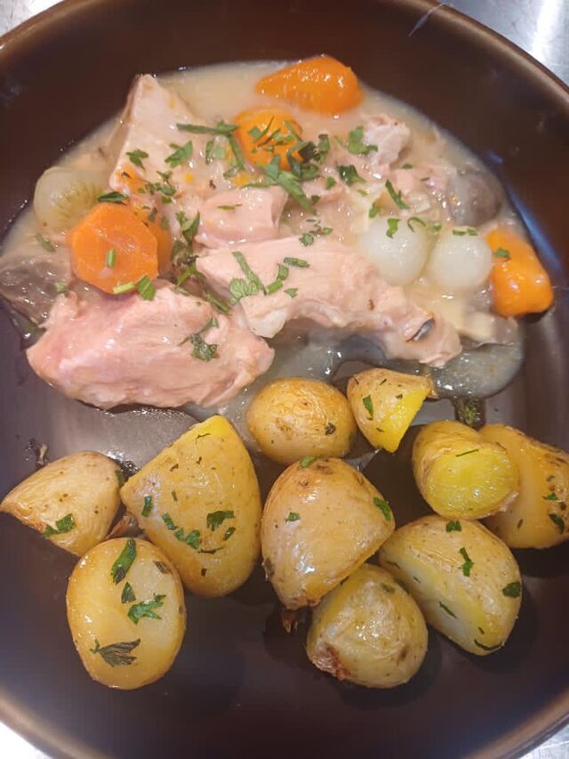  La blanquette de veau et pommes de terre Grenailles