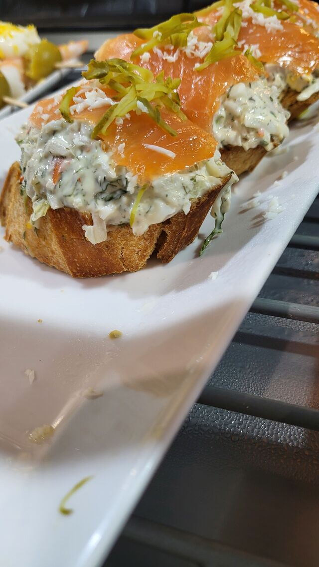 Pintxo de krissia con salmón 